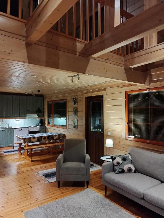 Vihreae Helmi Villa Kuusamo Exteriör bild